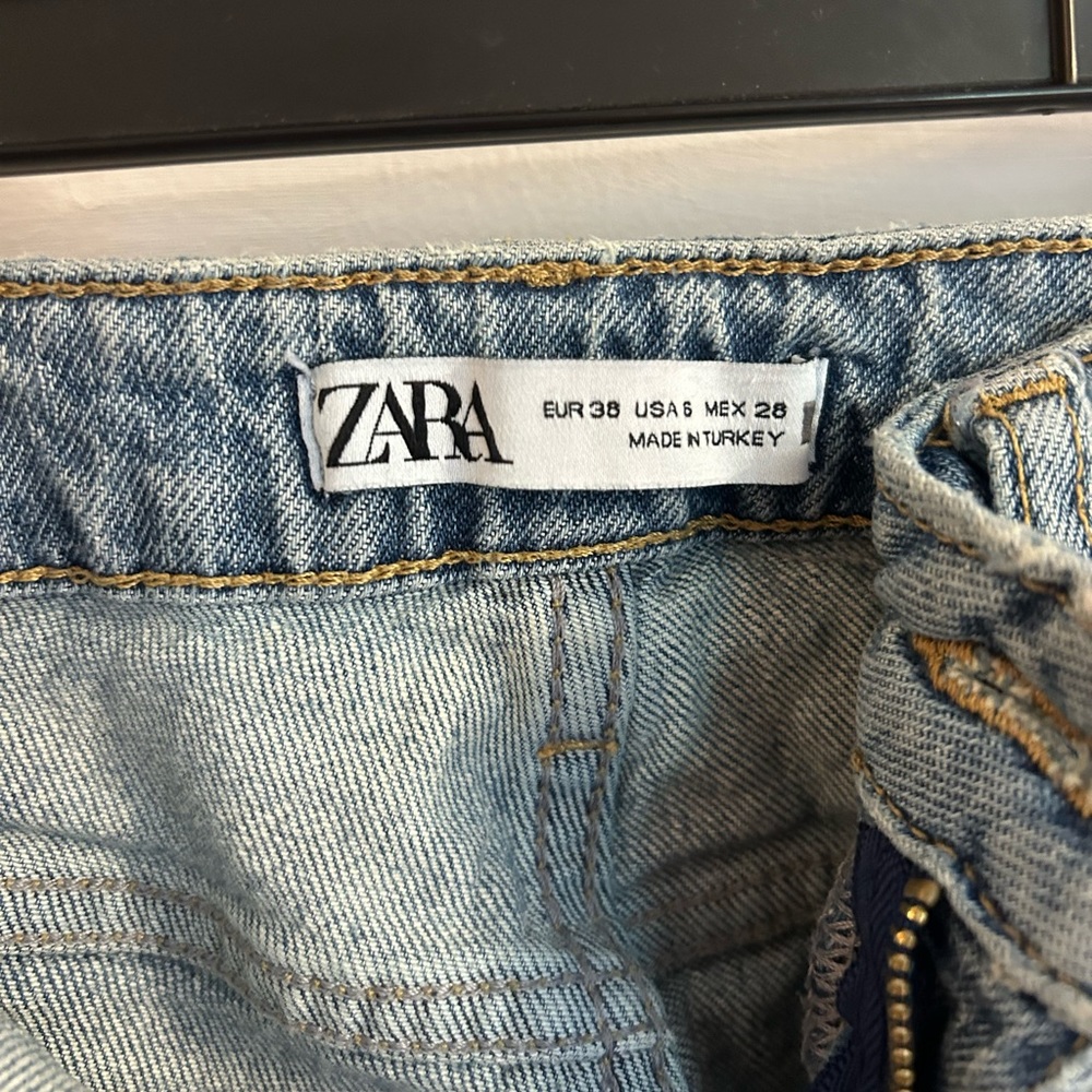 Zara Jeans